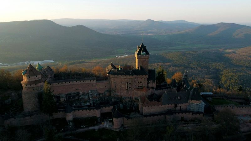 Fichier:Chateau-Haut-Koenigsbourg.jpg
